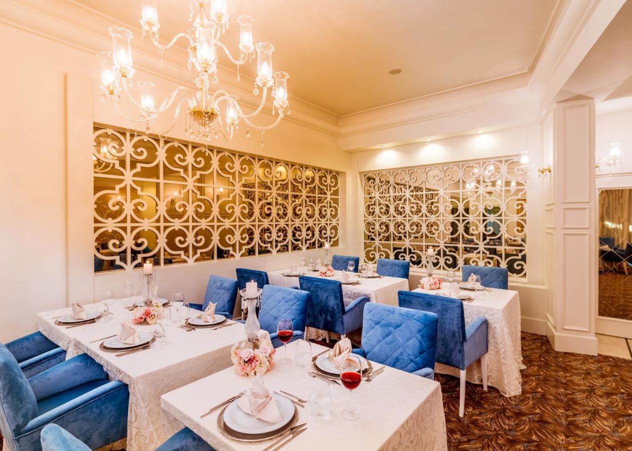 Vuni Palace Luxury Resort & Beach & Casino Kyrenia  Bagian luar foto