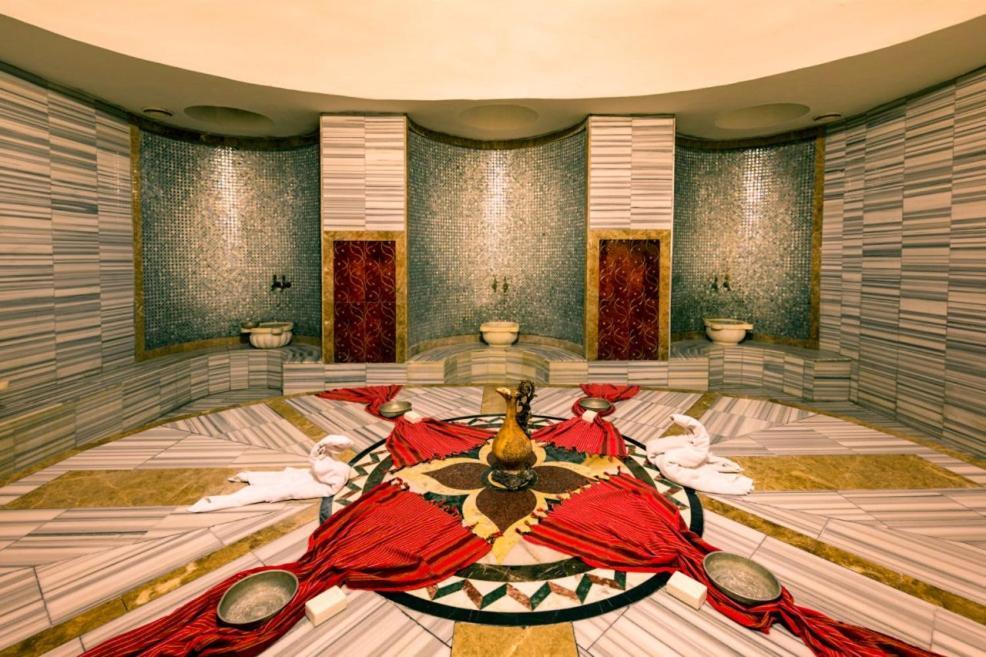 Vuni Palace Luxury Resort & Beach & Casino Kyrenia  Bagian luar foto