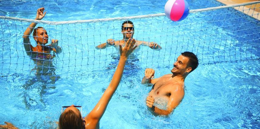 Vuni Palace Luxury Resort & Beach & Casino Kyrenia  Bagian luar foto